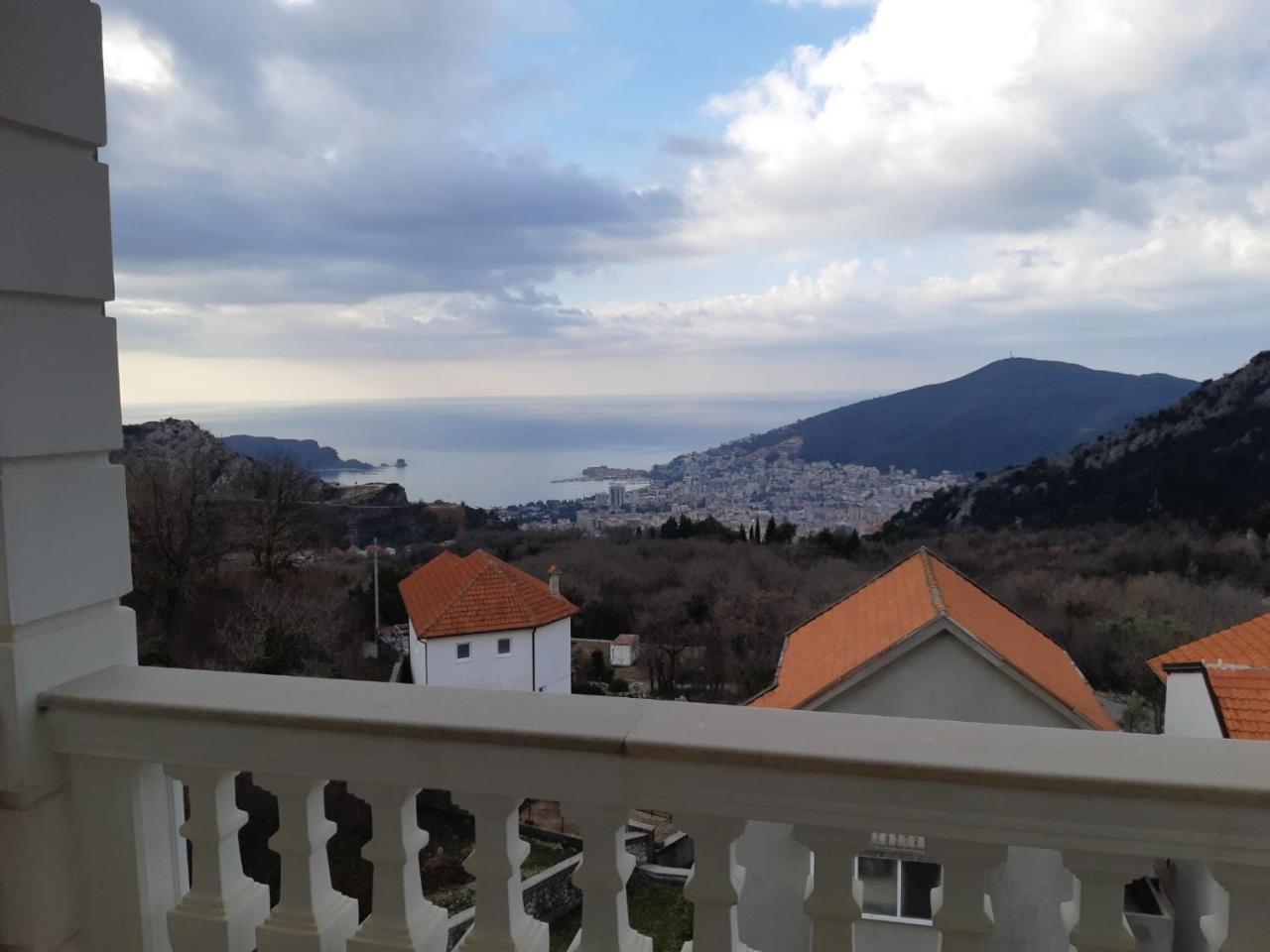 Vila Oaza Markovici بودفا المظهر الخارجي الصورة